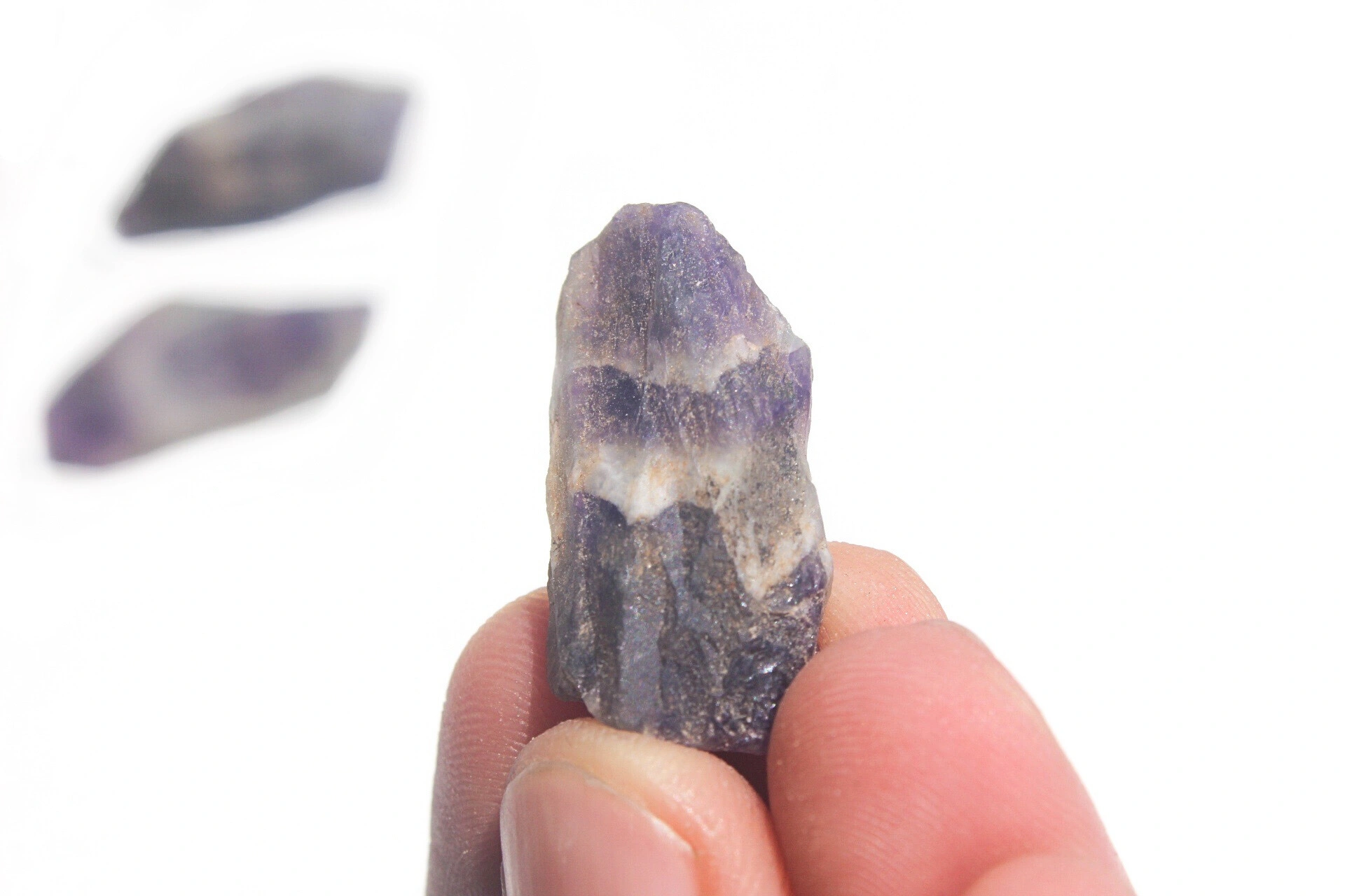 ametista-chevron-bruto-pequena (3) ametista chevron bruto pequena 3